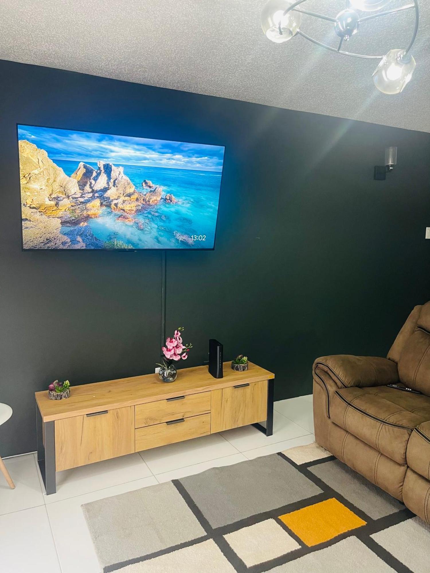 New Paradise Apartment *